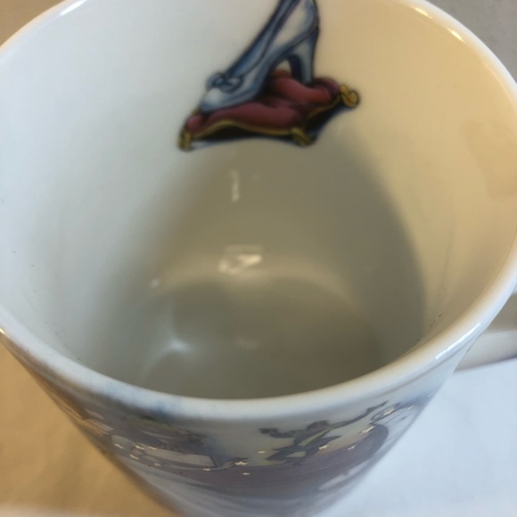 Vintage Cardrew Disney Cinderella coach mug made in England Limited Edition - Picture 6 of 10